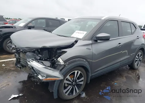 2020 Nissan Kicks Sv Xtronic Cvt from USA, damaged, VIN 3N1CP5CV2LL566765
